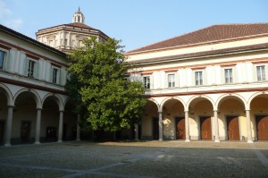 Conservatorio_Giuseppe_Verdi_Milan_cortile_ex_chiostro_di_Santa_Maria_della_Passione_01